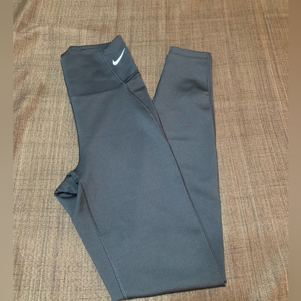 Nike dri-fit high waisted leggings